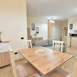 Geny's House 公寓 *