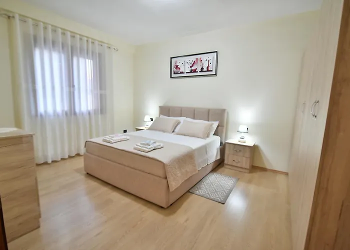 Lägenhet Geny's House